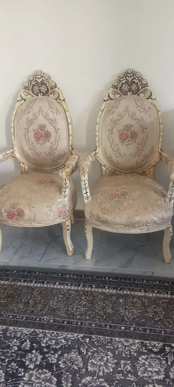 مبل ۹ نفره سلطنتی|مبلمان خانگی و میز عسلی|رضوانشهر, |دیوار