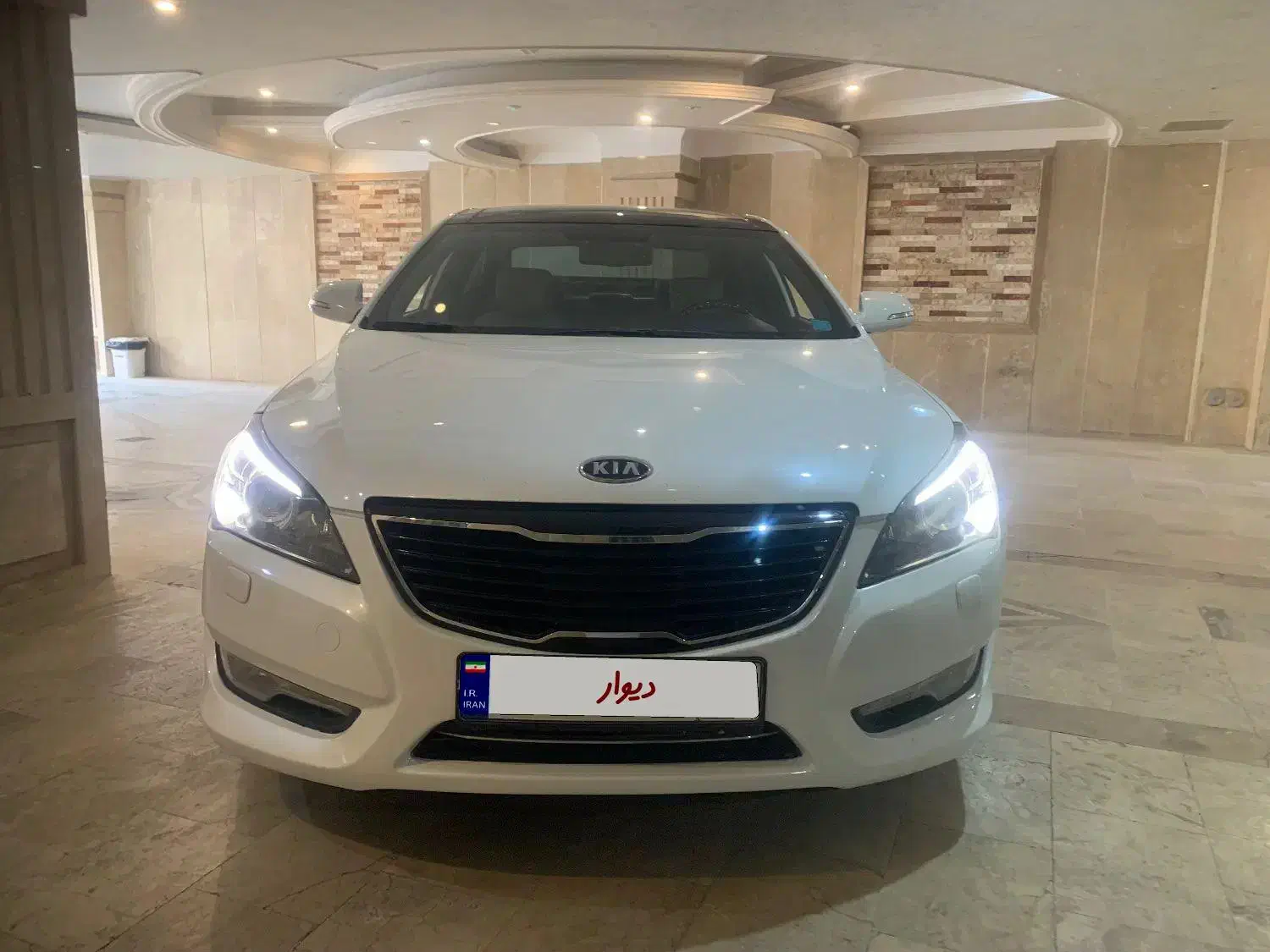 کیا کادنزا۲۰۱۲|خودرو سواری و وانت|تهران, دکتر هوشیار|دیوار