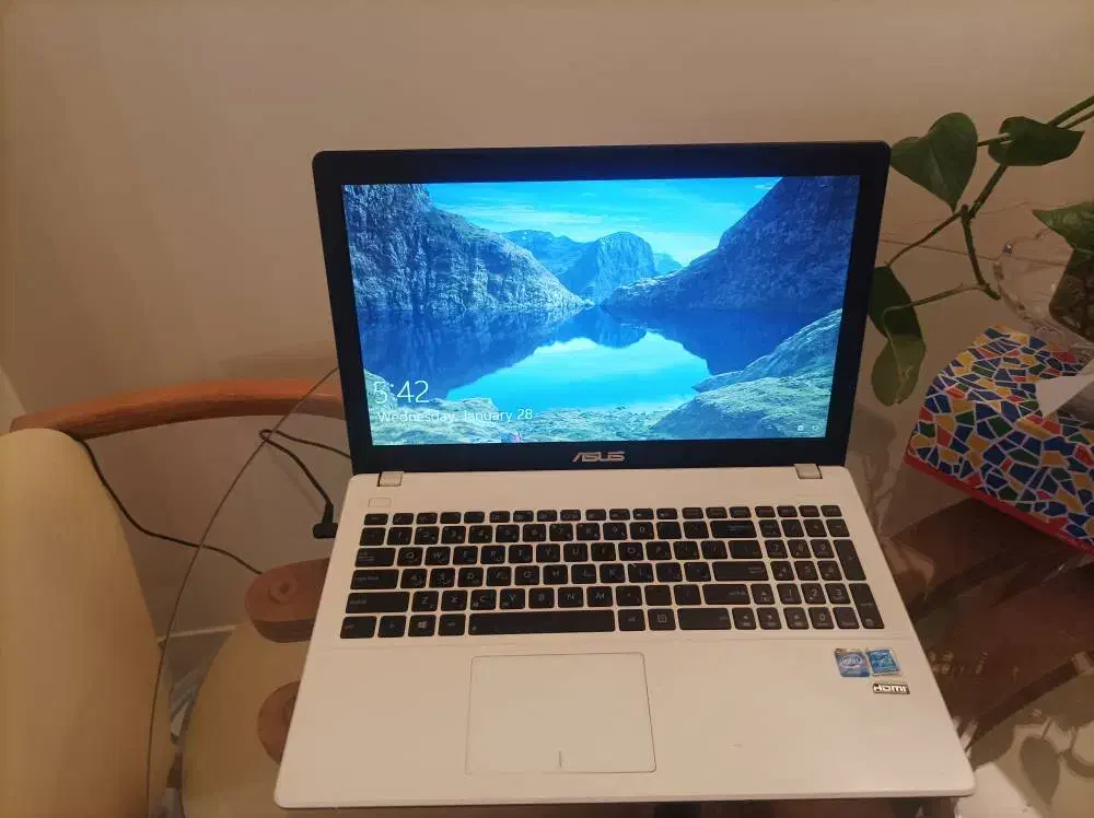 لب تاب ایسوس مدل X551C|رایانه همراه|کرج, مصباح|دیوار