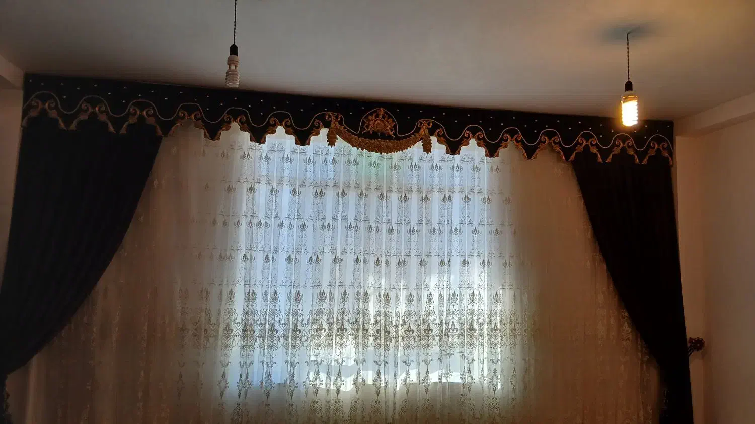 کتیبه پرده|پرده، رانر، رومیزی|خسروشاه, |دیوار