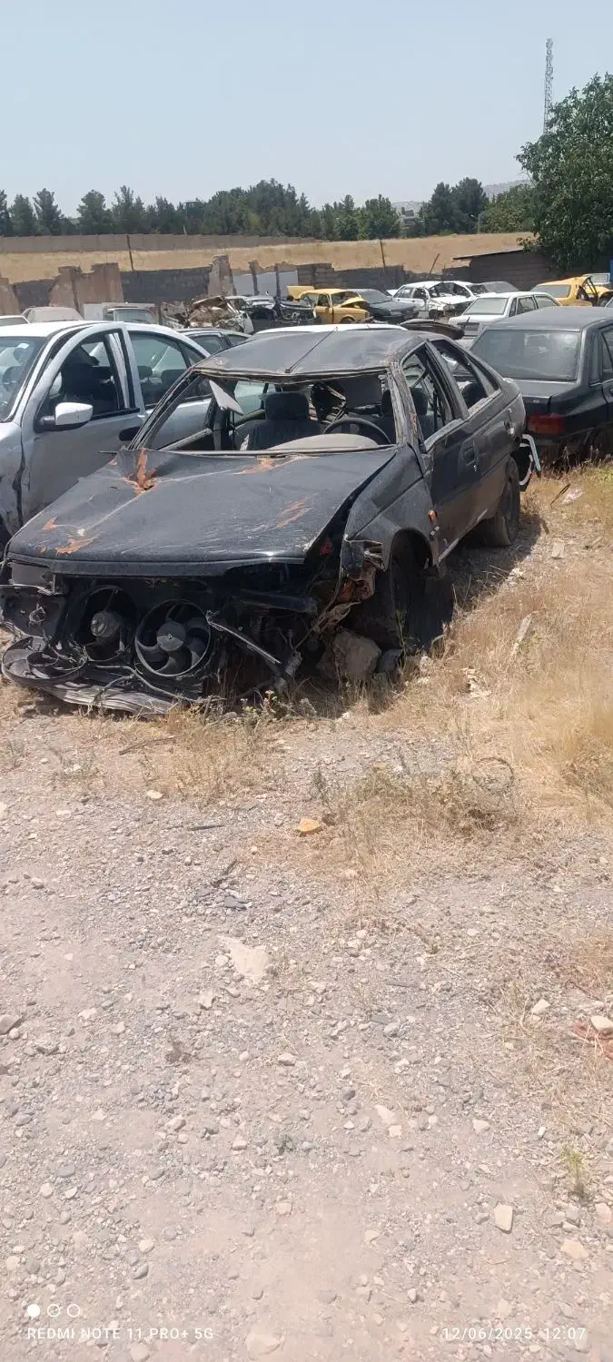 پژو تصادفی مدل83|خودرو سواری و وانت|ایلام, |دیوار