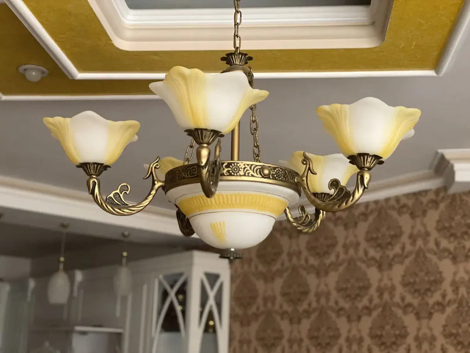 لوستر زیبا|لوستر و چراغ آویز|مشهد, فرهنگیان (شهرک غرب)|دیوار