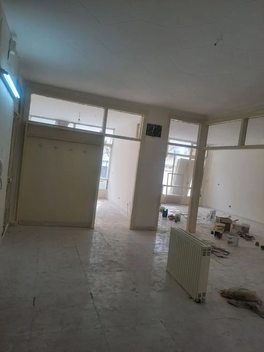 ۱۸۵مترطبقه همکف ۳خواب|اجارهٔ آپارتمان|تهران, میدان ولیعصر|دیوار