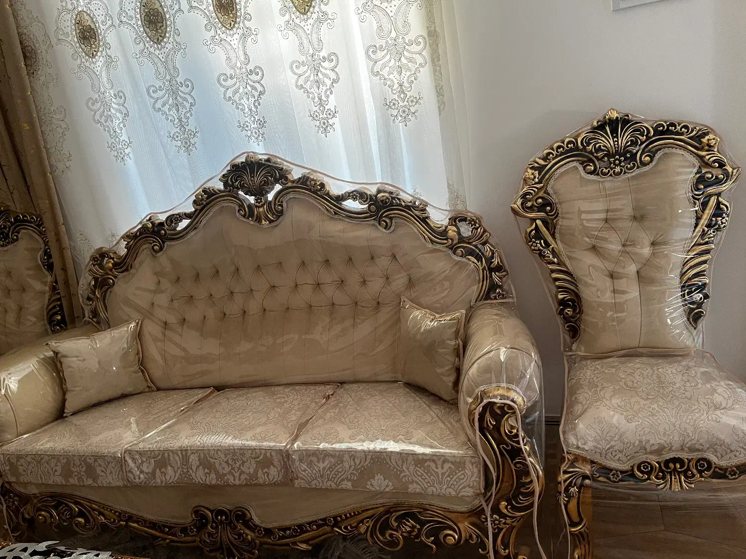 مبل سلطنتی|مبلمان خانگی و میز عسلی|کرمان, |دیوار