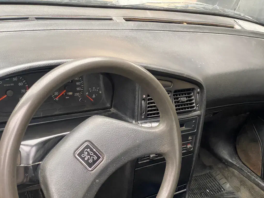 پژو ۴۰۵ مدل ۸۰ اصل فرانسه تمیز و سالم|خودرو سواری و وانت|تنکابن, |دیوار