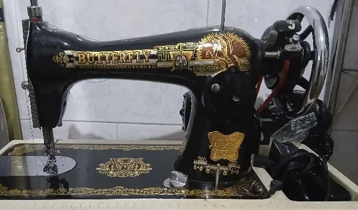 چرخ خیاطی|چرخ خیاطی و ریسندگی|ایلام, |دیوار