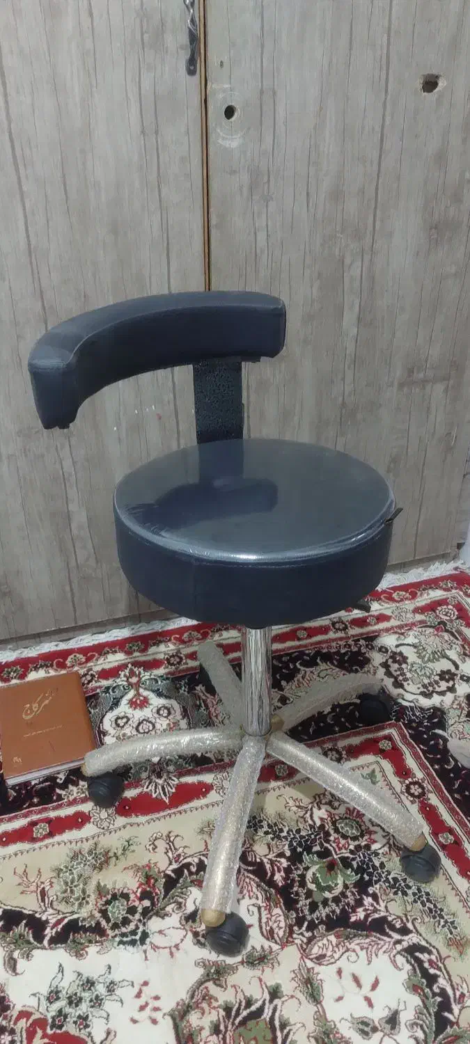 فروش یکجا وسایل آرایشگاه زنانه نو نو هستن|آرایشگاه و سالنهای زیبایی|ایلام, |دیوار