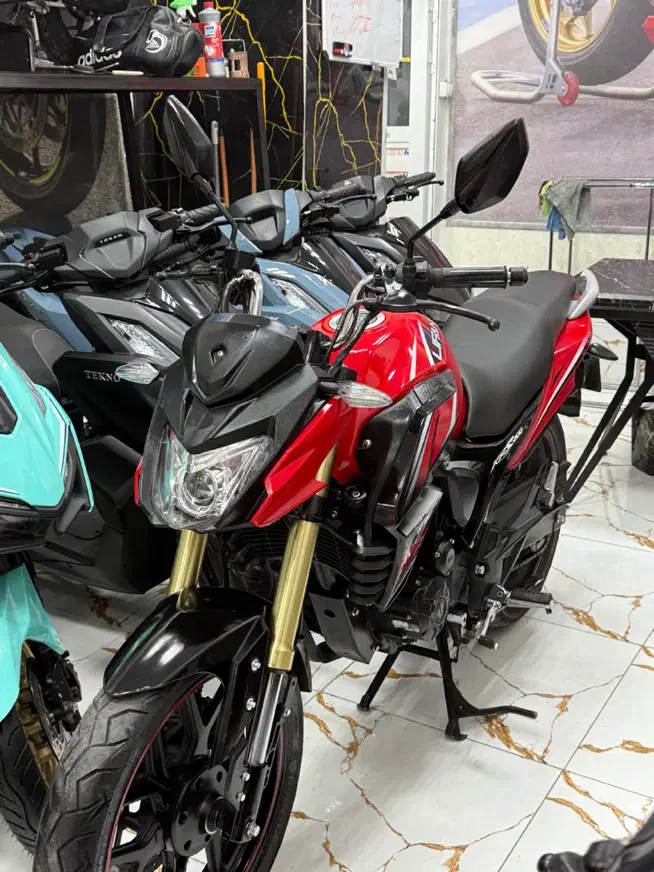 لیفان۲۰۰kps رادیات آب ۶دنده (مگلی)|موتورسیکلت|اردبیل, |دیوار