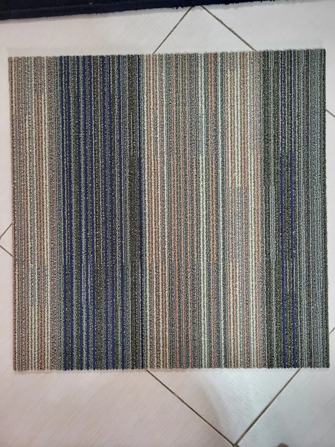 موکت تایلی ژاپنی درجه یک نو|موکت|کرج, مصباح|دیوار