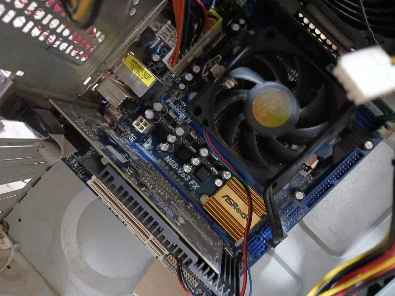 مادربرد asrock|قطعات و لوازم جانبی رایانه|اصفهان, بهارستان|دیوار