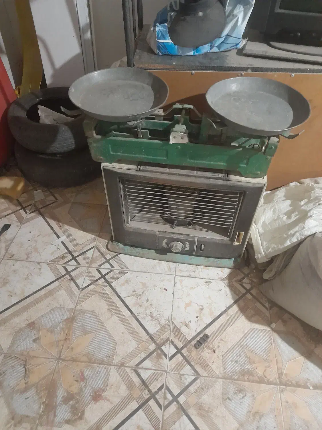 ترازو سنگی فروشی|فروشگاه و مغازه|بیرجند, |دیوار