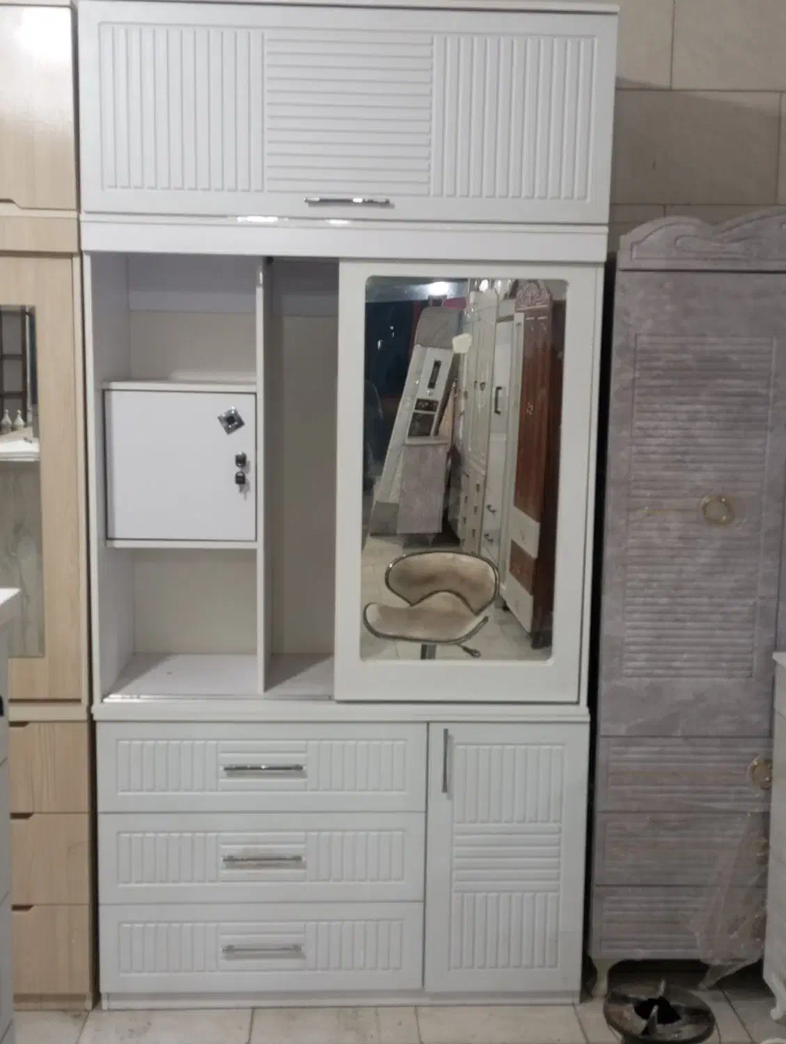 کمد قیمت مناسب  فقط سفارش بده|جاکفشی، کمد، دراور|پاکدشت, حصار امیر|دیوار