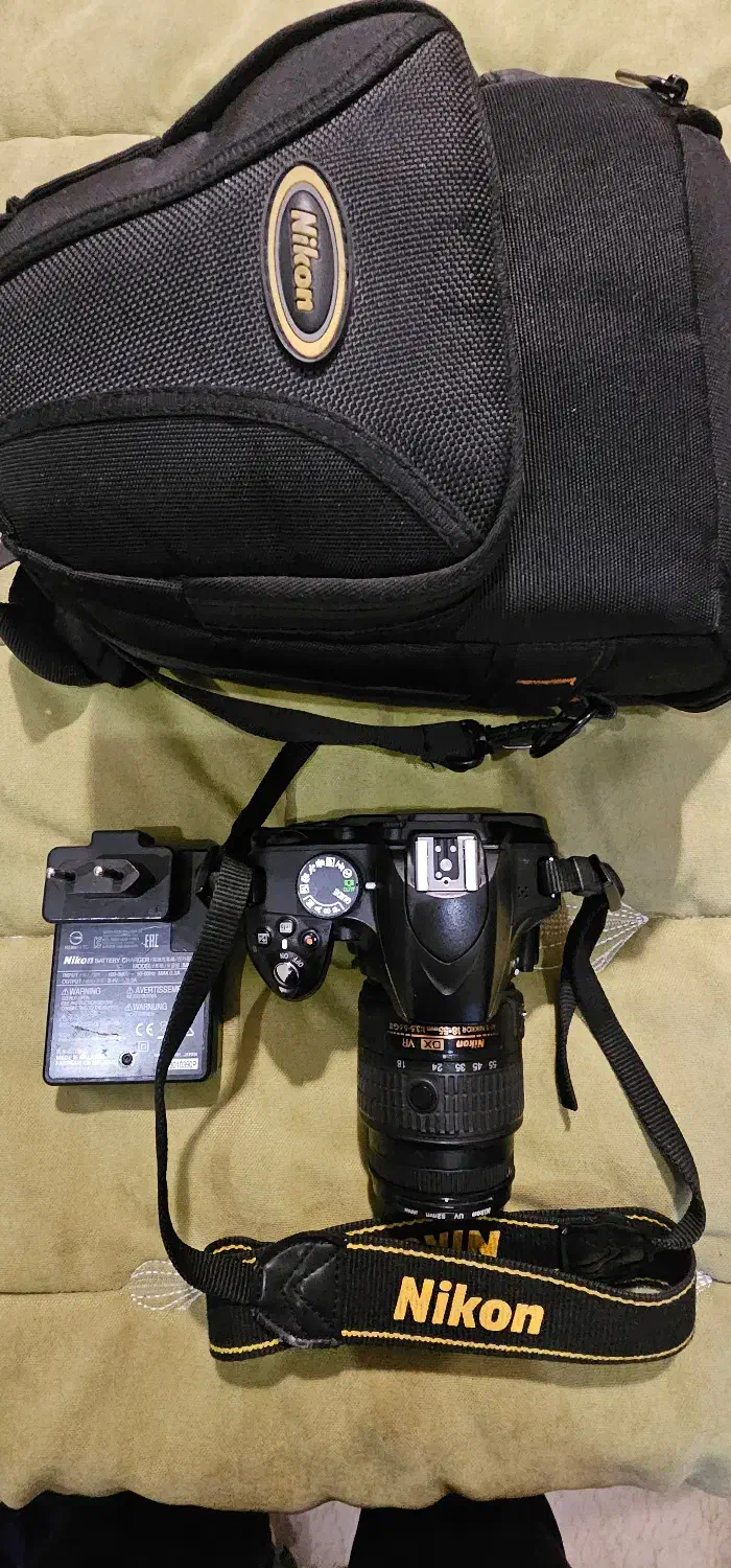 دوربین نیمه حرفه‌ای nikon D3200|دوربین عکاسی و فیلم‌برداری|تهران, ستارخان|دیوار