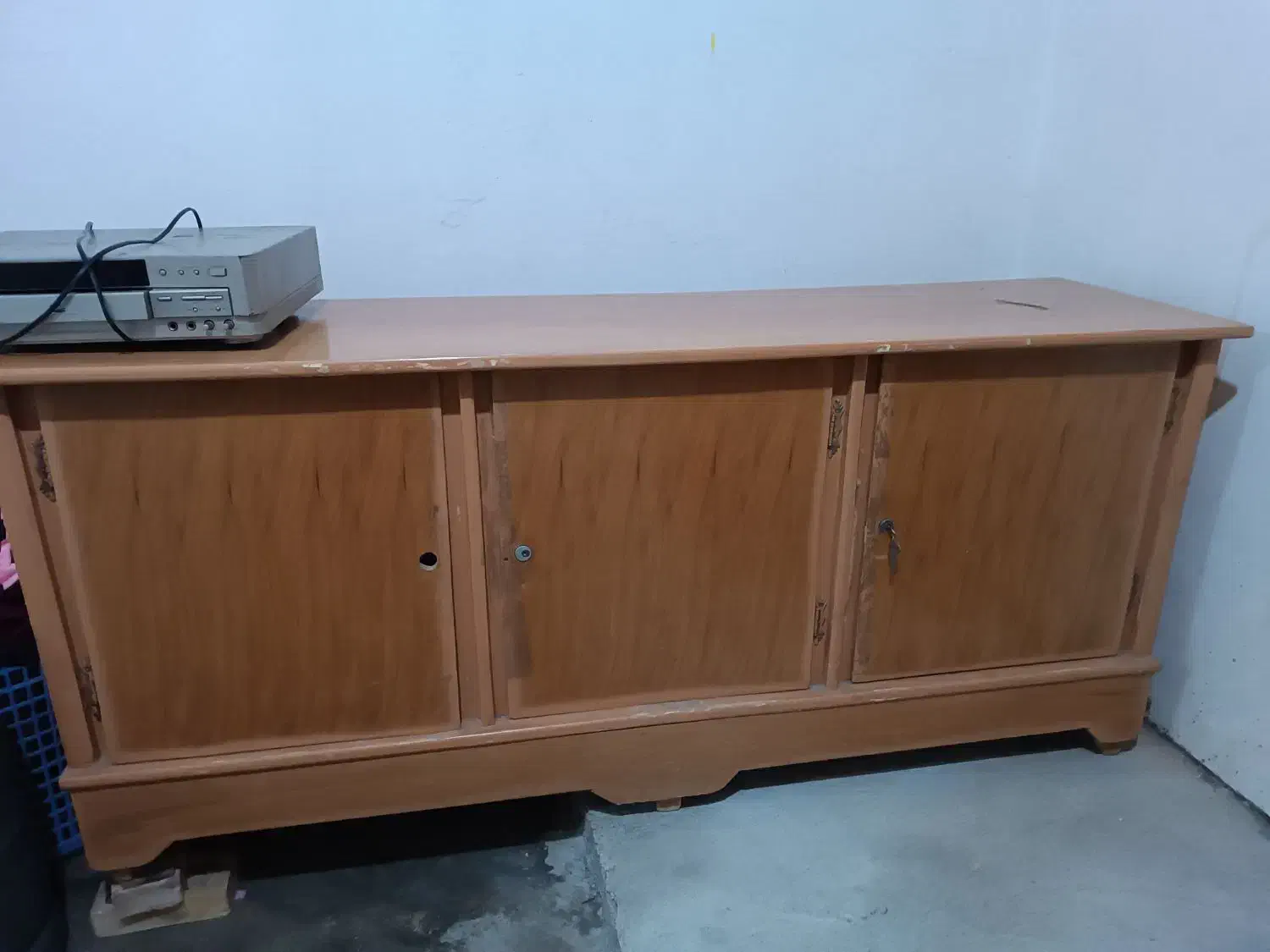 کمد|جاکفشی، کمد، دراور|شوشتر, |دیوار