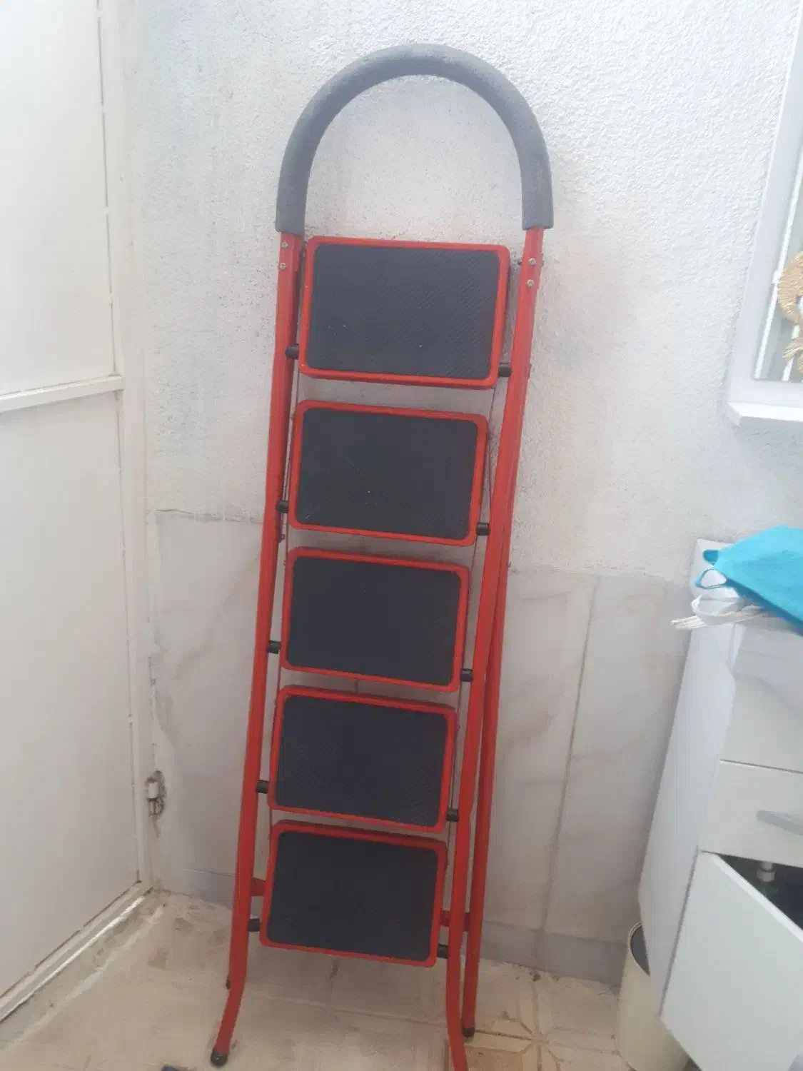 نردبان پنج پله فروش|ابزارآلات|بهارستان, |دیوار