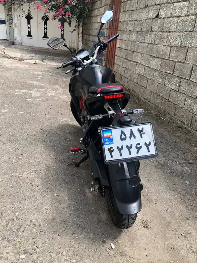 بنلی ۱۸۰sاس سالم در حد|موتورسیکلت|لنگرود, |دیوار