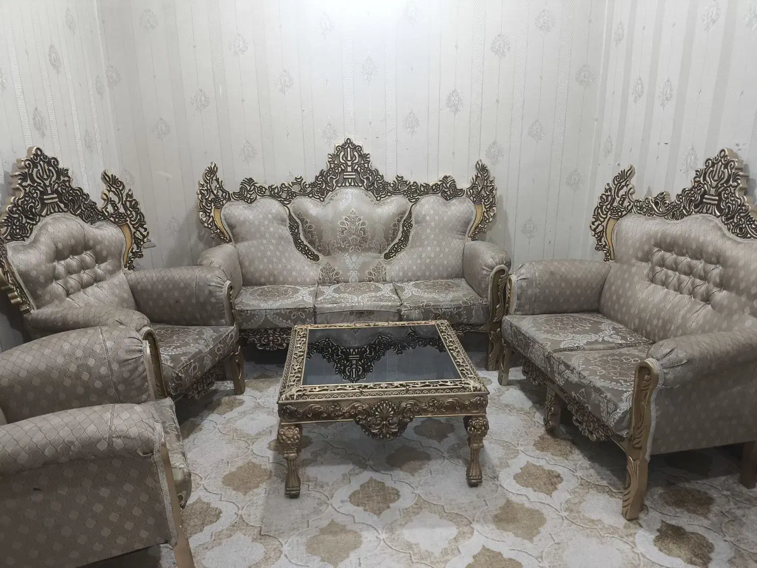 مبلمان ۷ نفره|مبلمان خانگی و میز عسلی|اهواز, سخیریه|دیوار