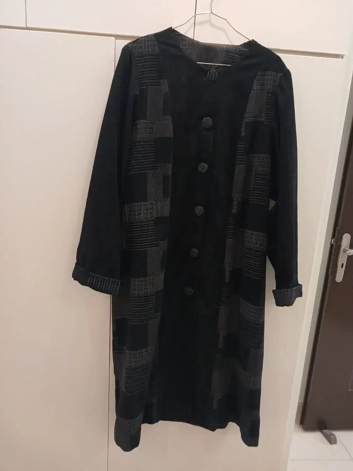 پالتو زنانه|لباس|اصفهان, ملاصدرا|دیوار