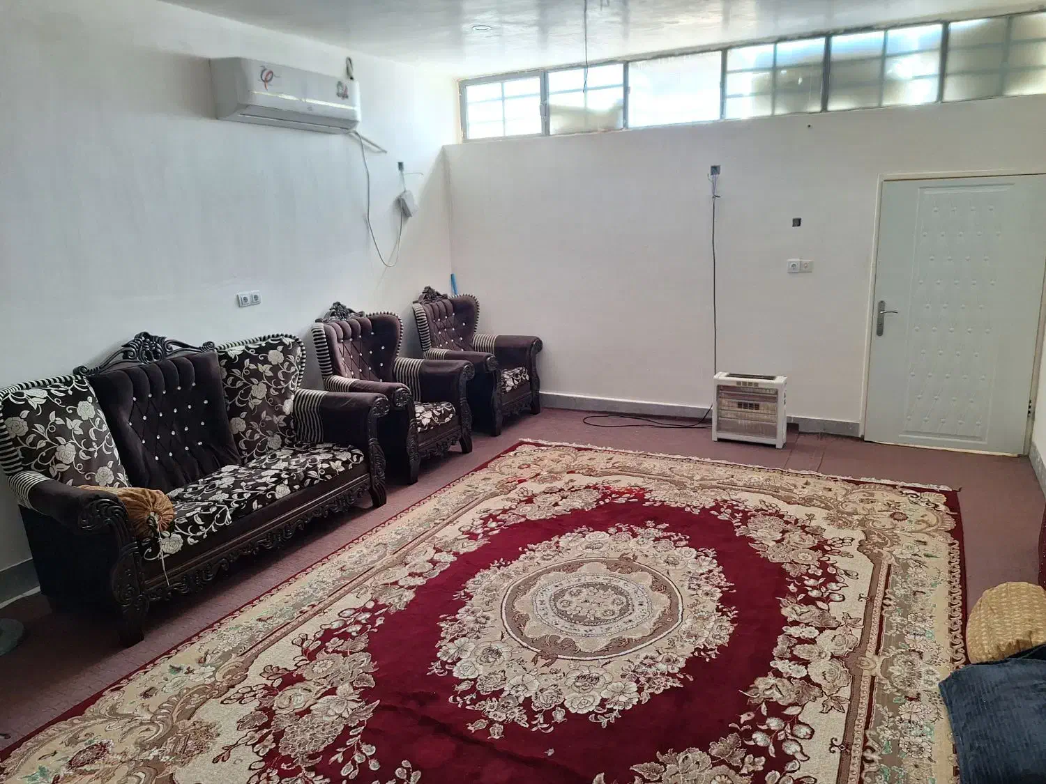 طبقه بالا نوساز پشت فرمانداری|اجارهٔ کوتاهمدت آپارتمان و سوئیت|بهبهان, |دیوار