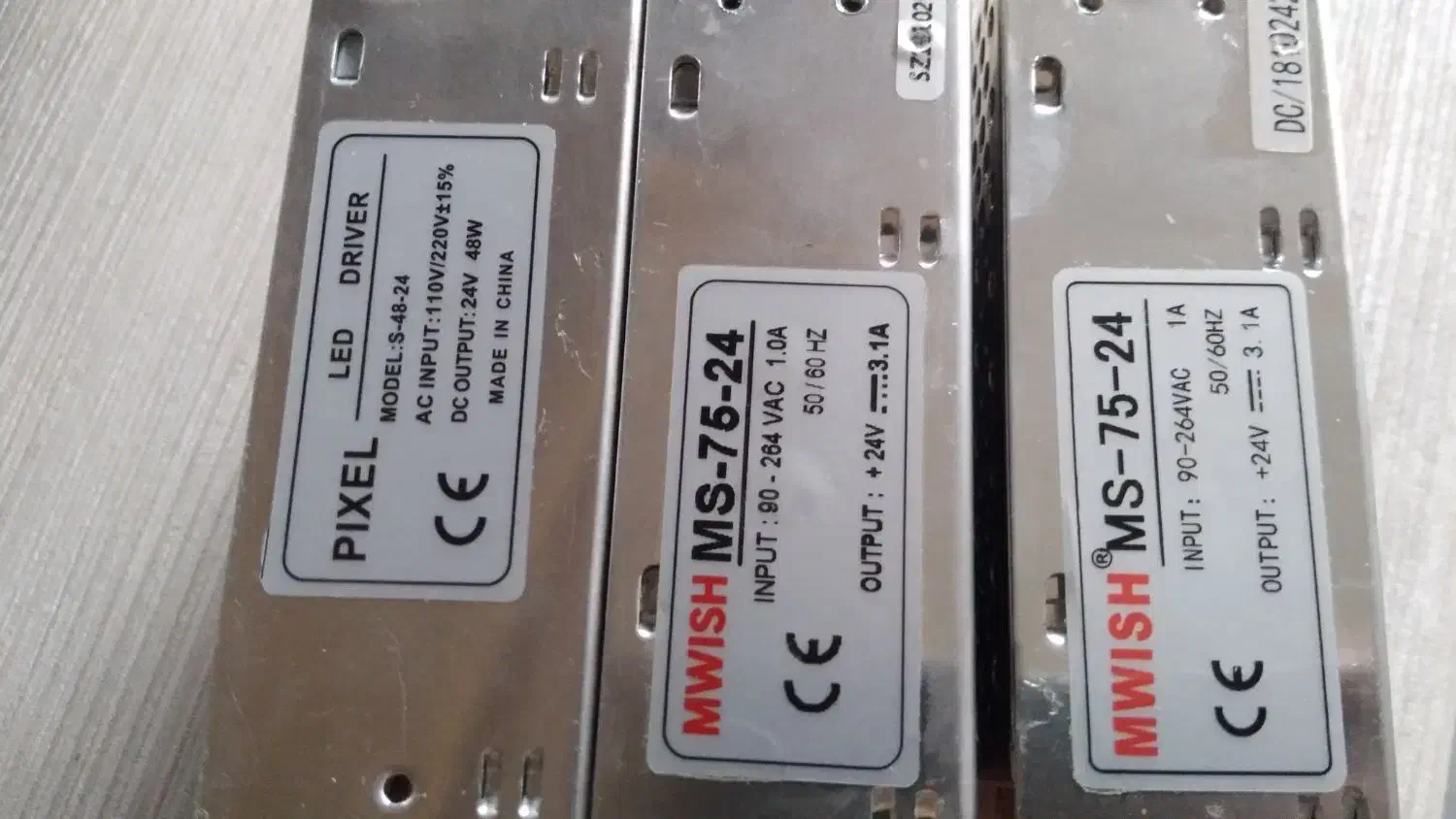 منبع تغذیه|قطعات و لوازم جانبی رایانه|رشت, معلم|دیوار