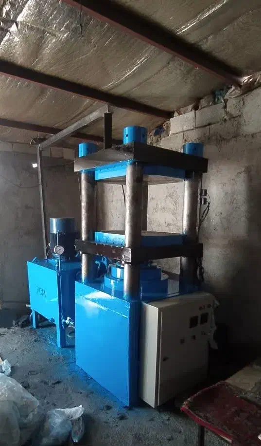 پرس ملامین ۴۰۰تن|ماشین‌آلات صنعتی|کرج, کمال‌شهر|دیوار