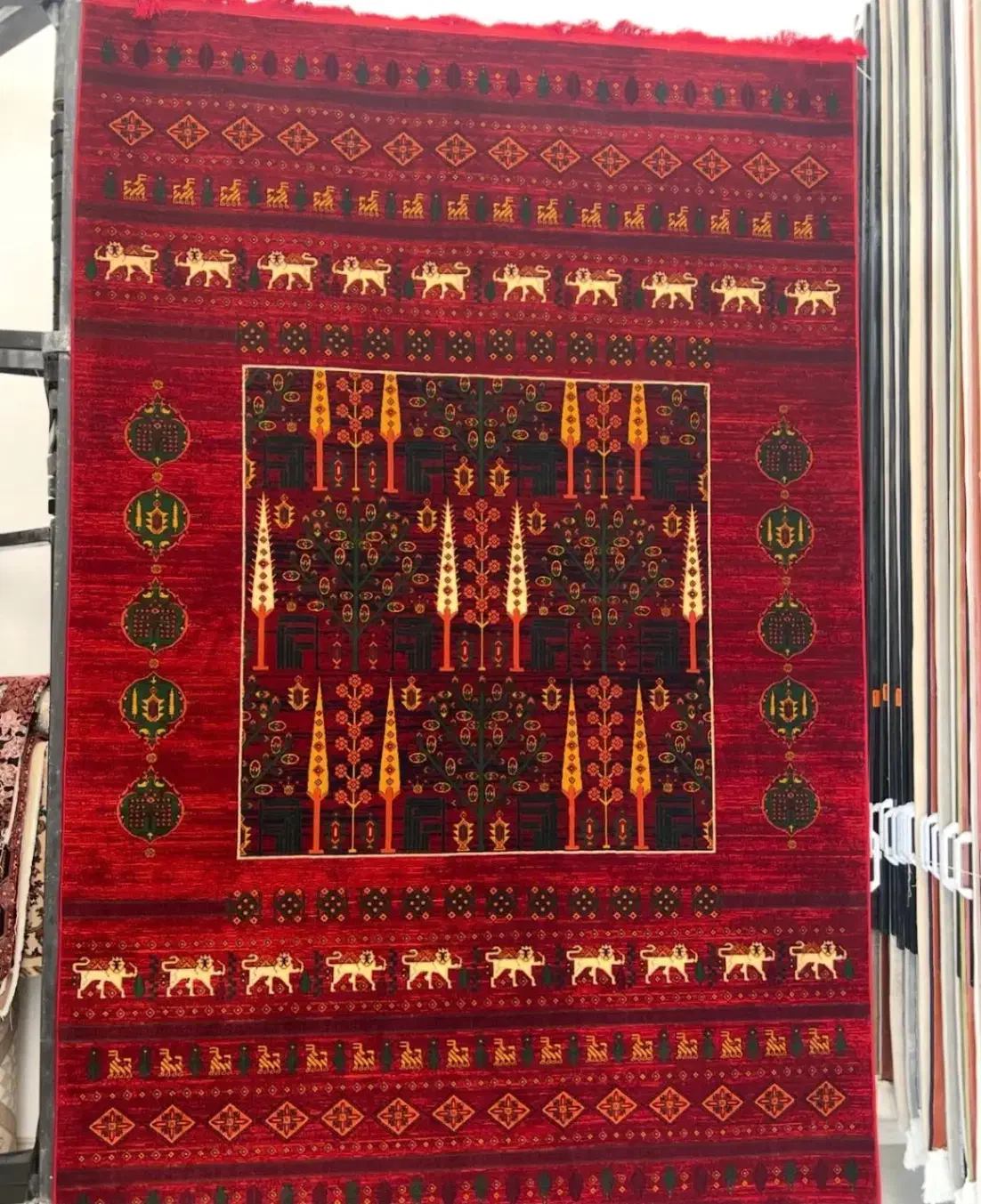 فرش 1200شانه ریز ماهی در بازار فرش کد ۲۱۸|فرش|شیراز, عادل آباد|دیوار