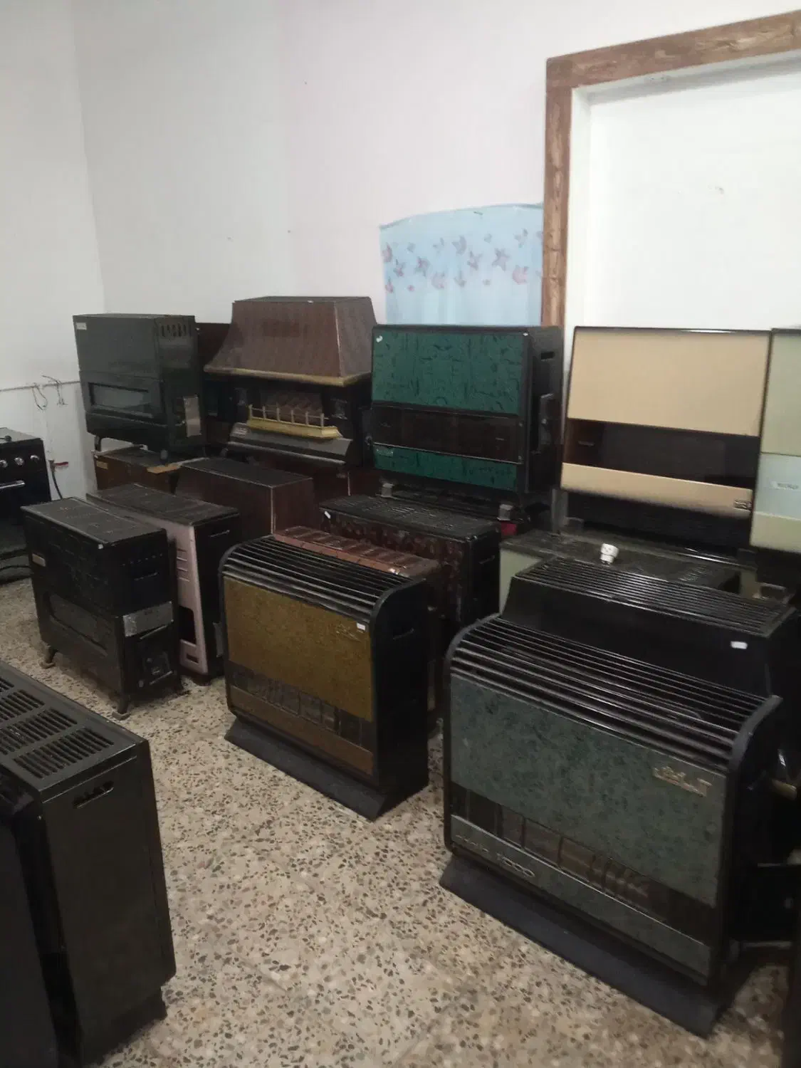 بخاری گازی|بخاری، هیتر، شومینه|شهرکرد, |دیوار