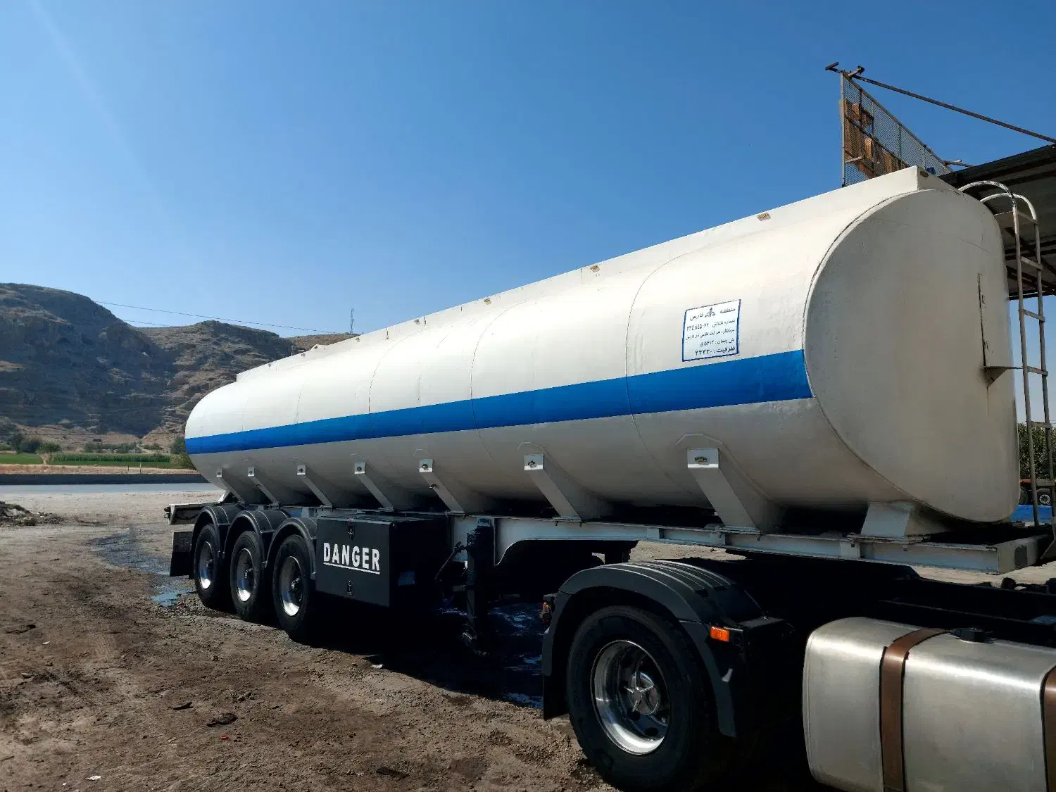 تانکر سوخت ایران کاوه در حد مدل۸۴ سند دار|خودرو سنگین|داراب, |دیوار