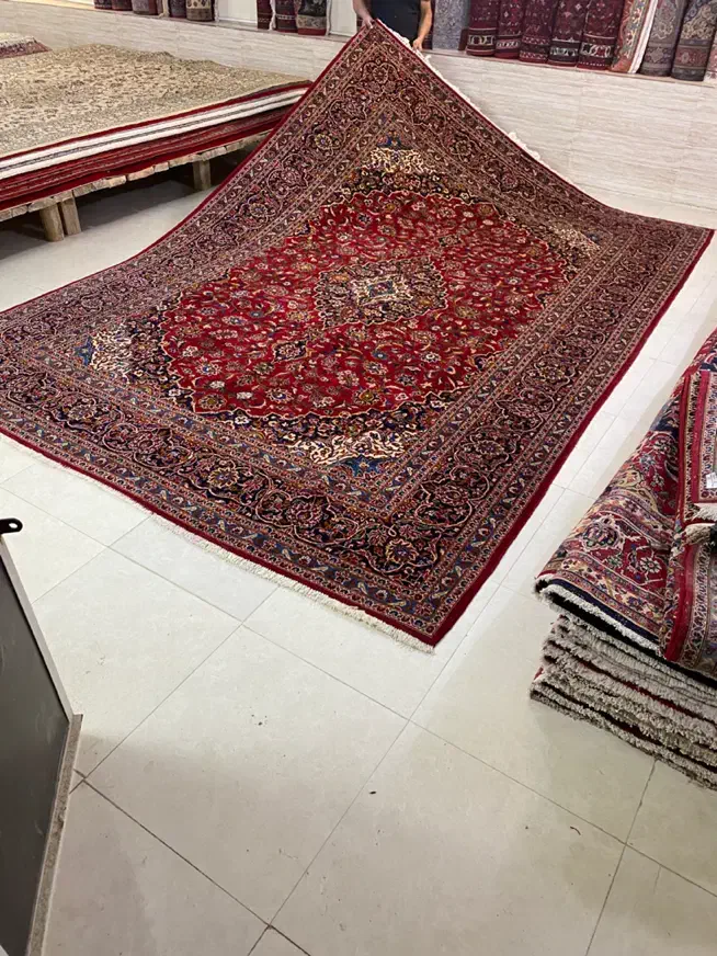 ۱۲متری کاشان مارکدار قطبی پرز دار سالم|فرش|همدان, |دیوار