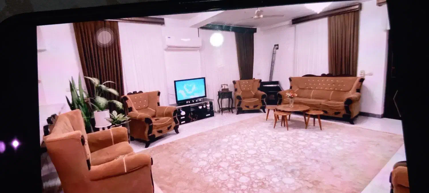 مبل۹نفره|مبلمان خانگی و میز عسلی|کوچصفهان, |دیوار