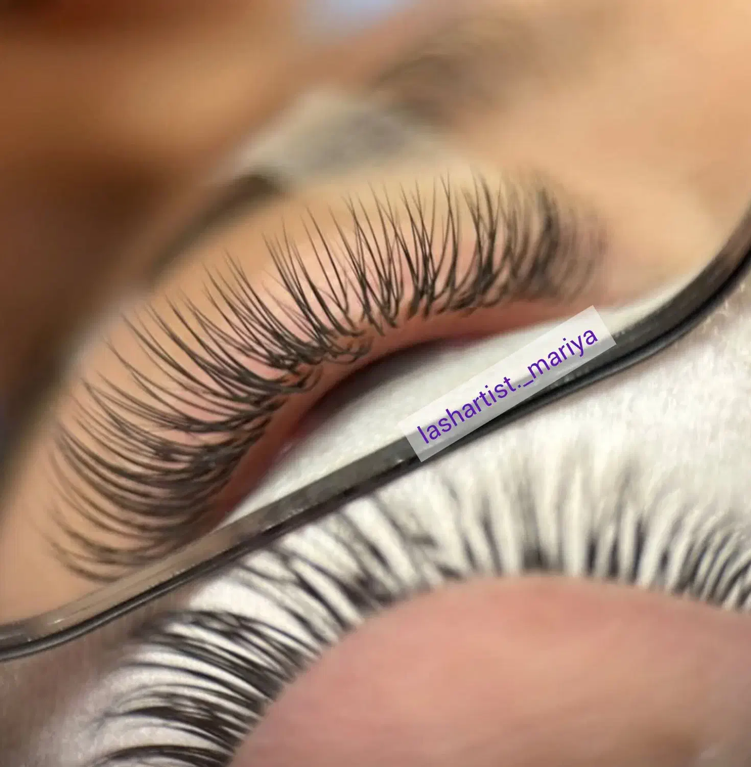 خدمات اکستیشن و کاشت مژه|خدمات آرایشگری و زیبایی|اصفهان, بهارستان (مخابرات)|دیوار