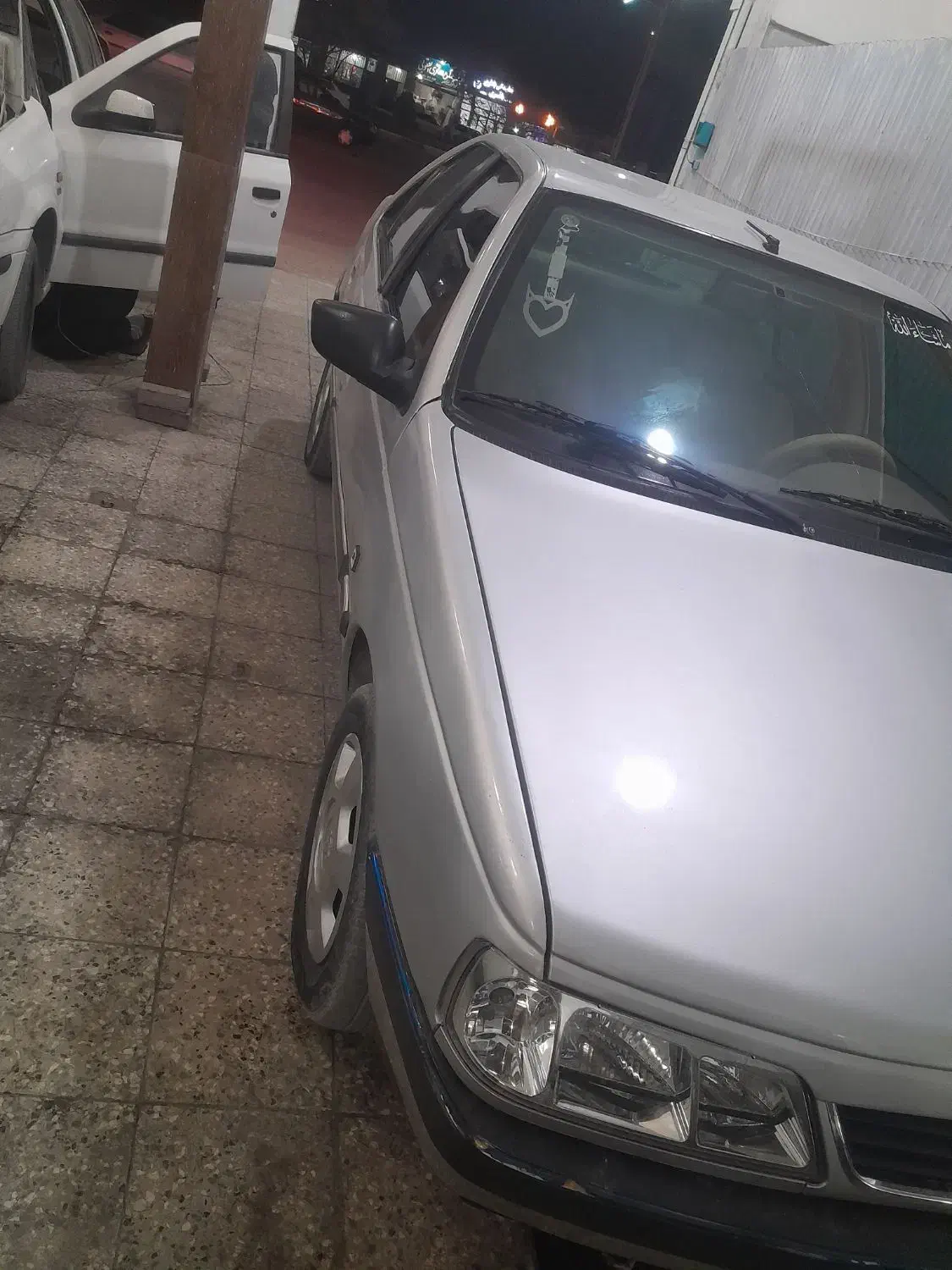 پژو ۴۰۵ نقره ای|خودرو سواری و وانت|تربت‌حیدریه, جانبازان|دیوار