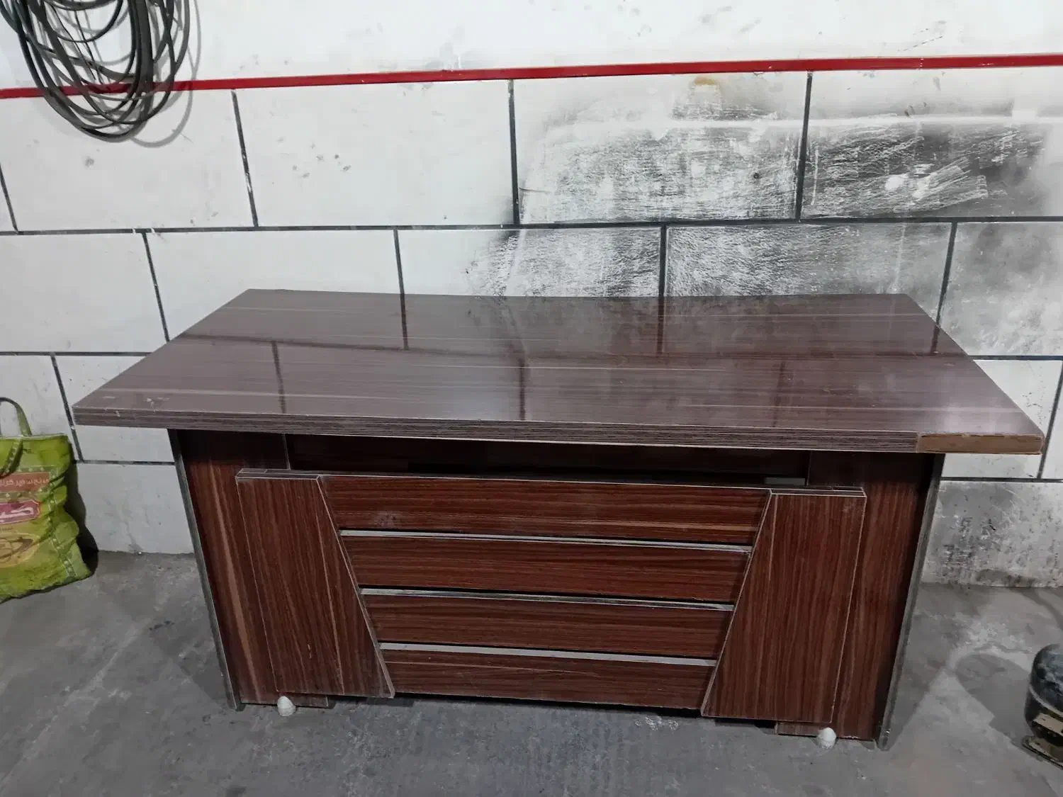 میزمدیریت|مبلمان اداری|گلبهار, شهر جدید گلبهار|دیوار