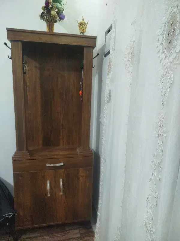 جاکفشی|جاکفشی، کمد، دراور|کهنوج, |دیوار