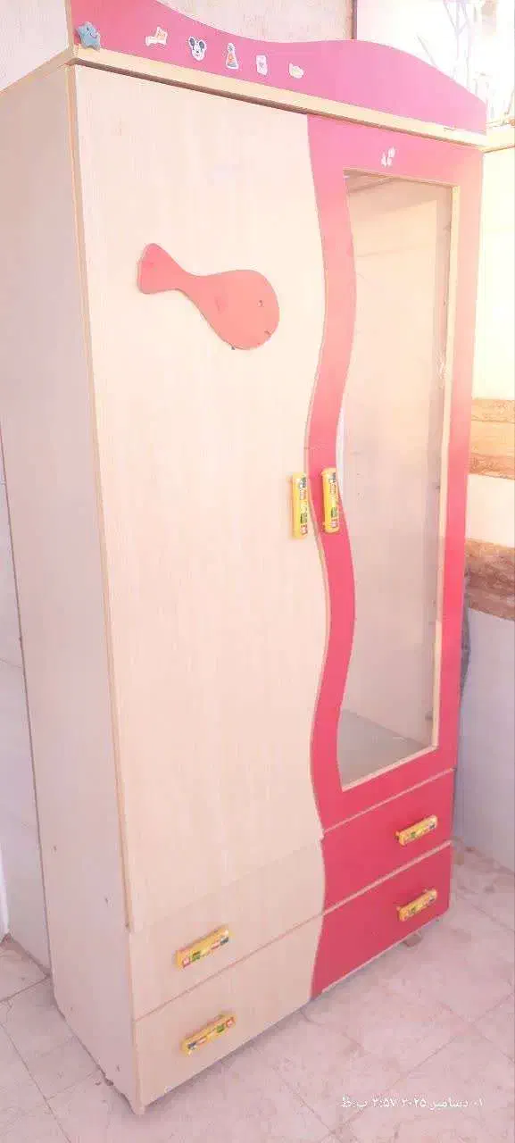 فروش کمد و میز تلویزیون|جاکفشی، کمد، دراور|گناباد, |دیوار