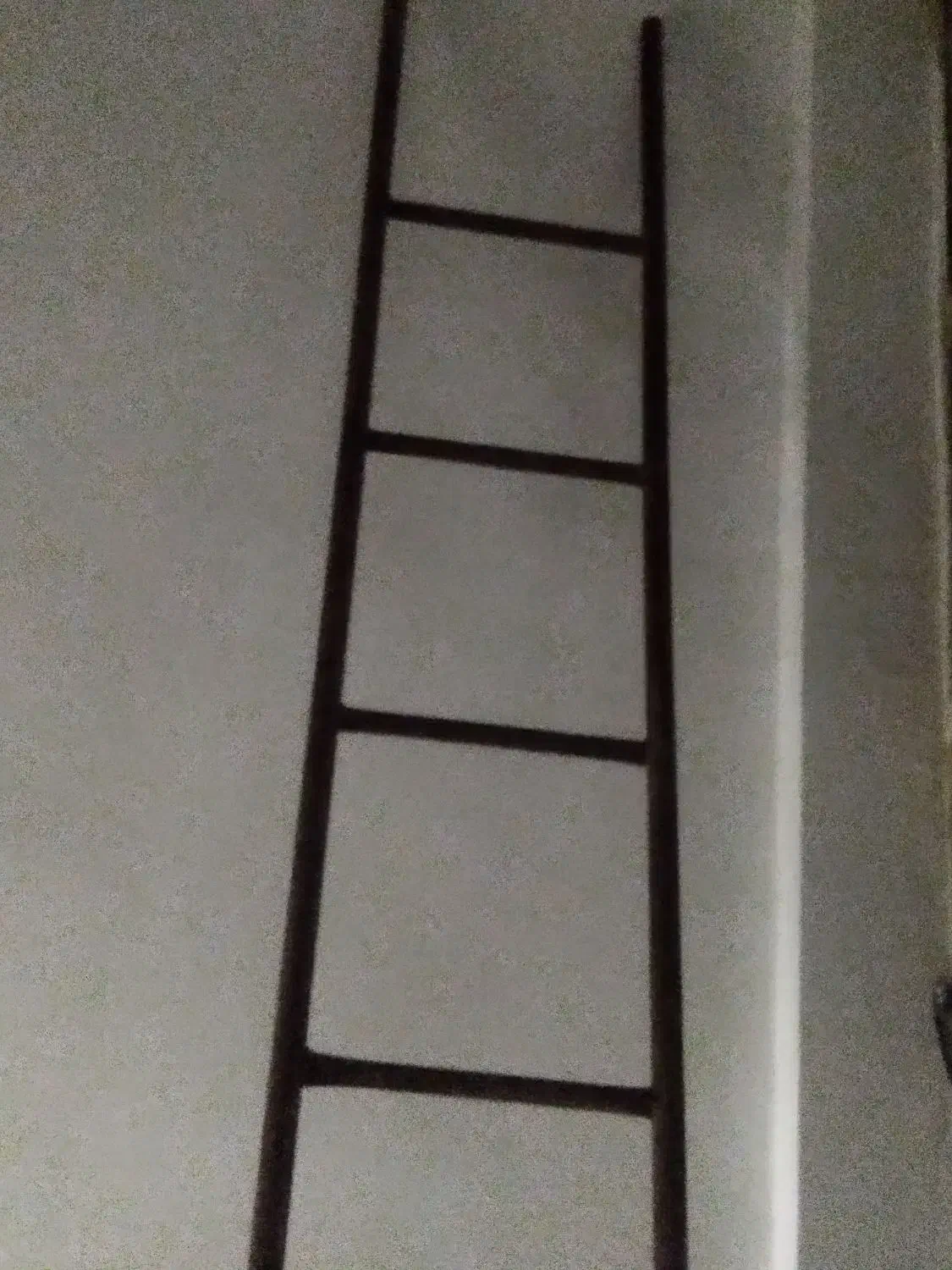 نردبان چهارپایه|ابزارآلات|تهران, شهرک گلها|دیوار