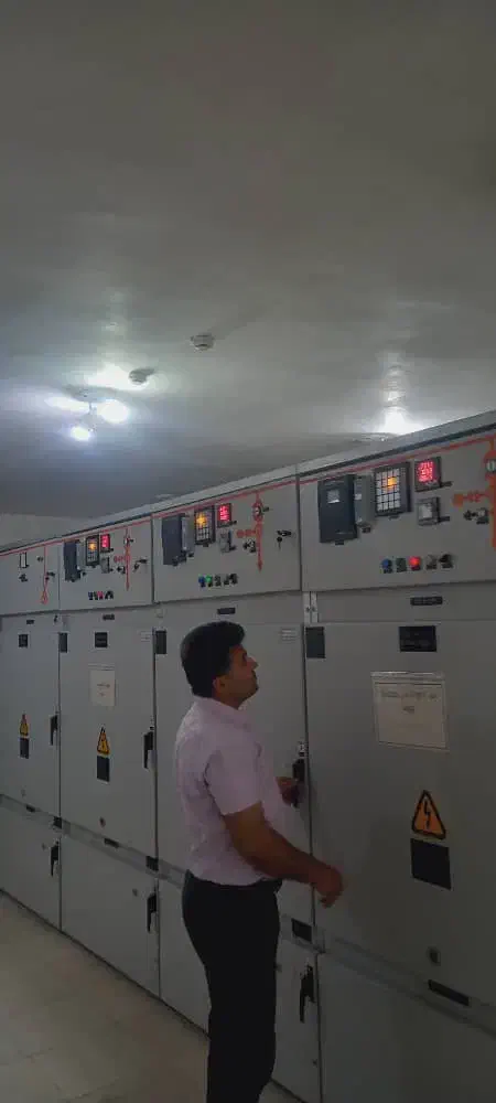 پیمانکار و مجری برق و تاسیسات با اکیپ تجهیزات کامل|خدمات پیشه و مهارت|اصفهان, عباس‌آباد|دیوار