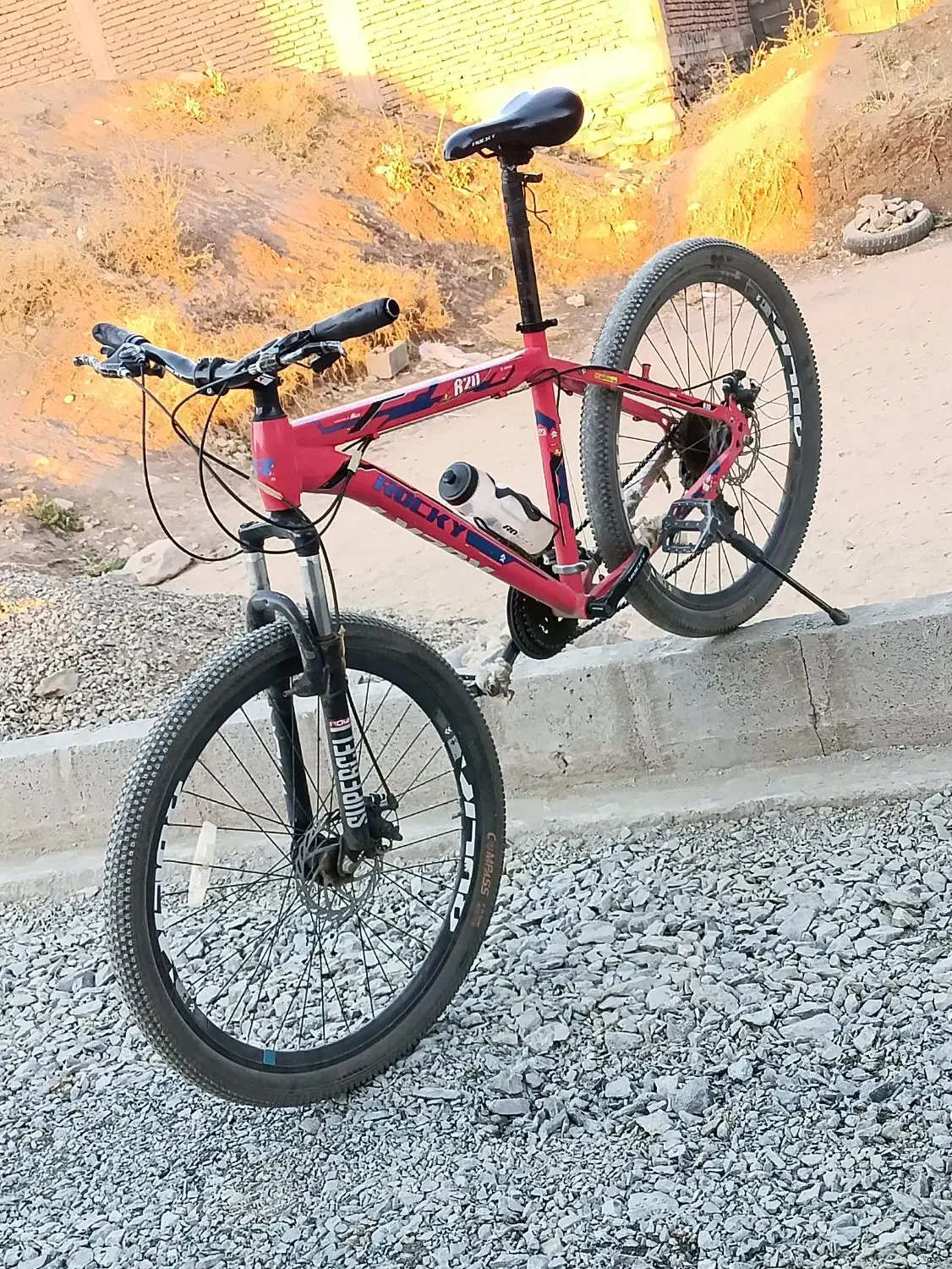 دوچرخه سایز 28|دوچرخه، اسکیت، اسکوتر|بانه, |دیوار