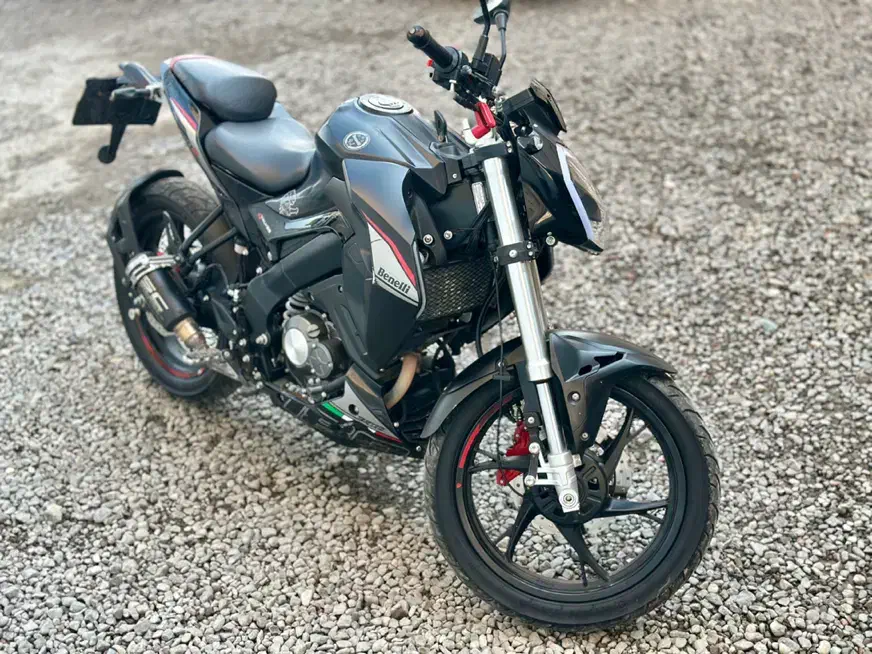 بنلی ۱۸۰ استثنایی|موتورسیکلت|رشت, آزادگان|دیوار