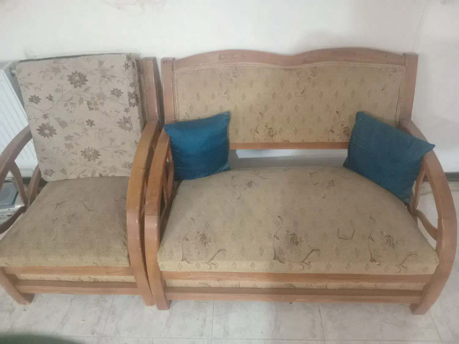 مبل فولکسی ۷نفره|مبلمان خانگی و میز عسلی|فولادشهر, مسکن مهر فولادشهر|دیوار