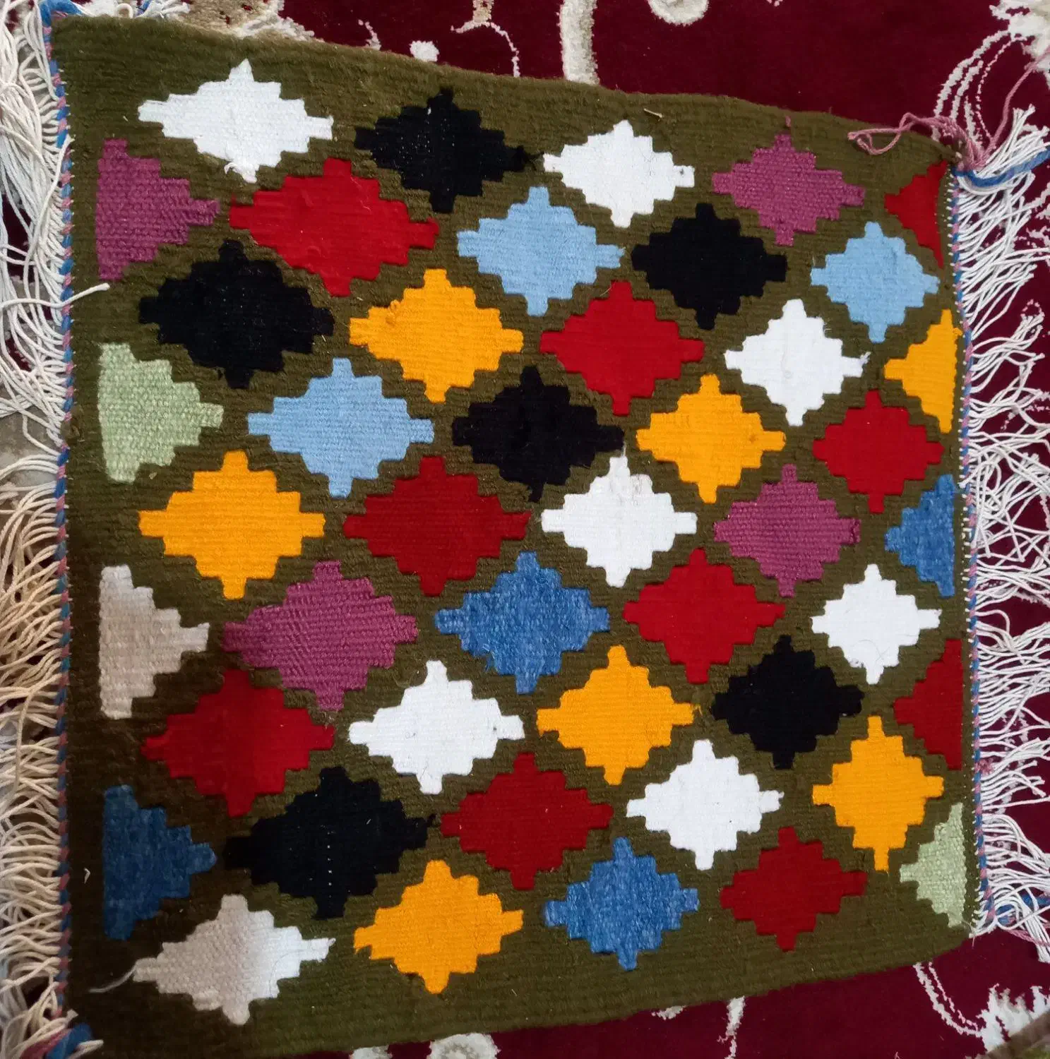 تعدادی گلیم دست بافت پشم و کاموا|گلیم، جاجیم، گبه|هرسین, |دیوار