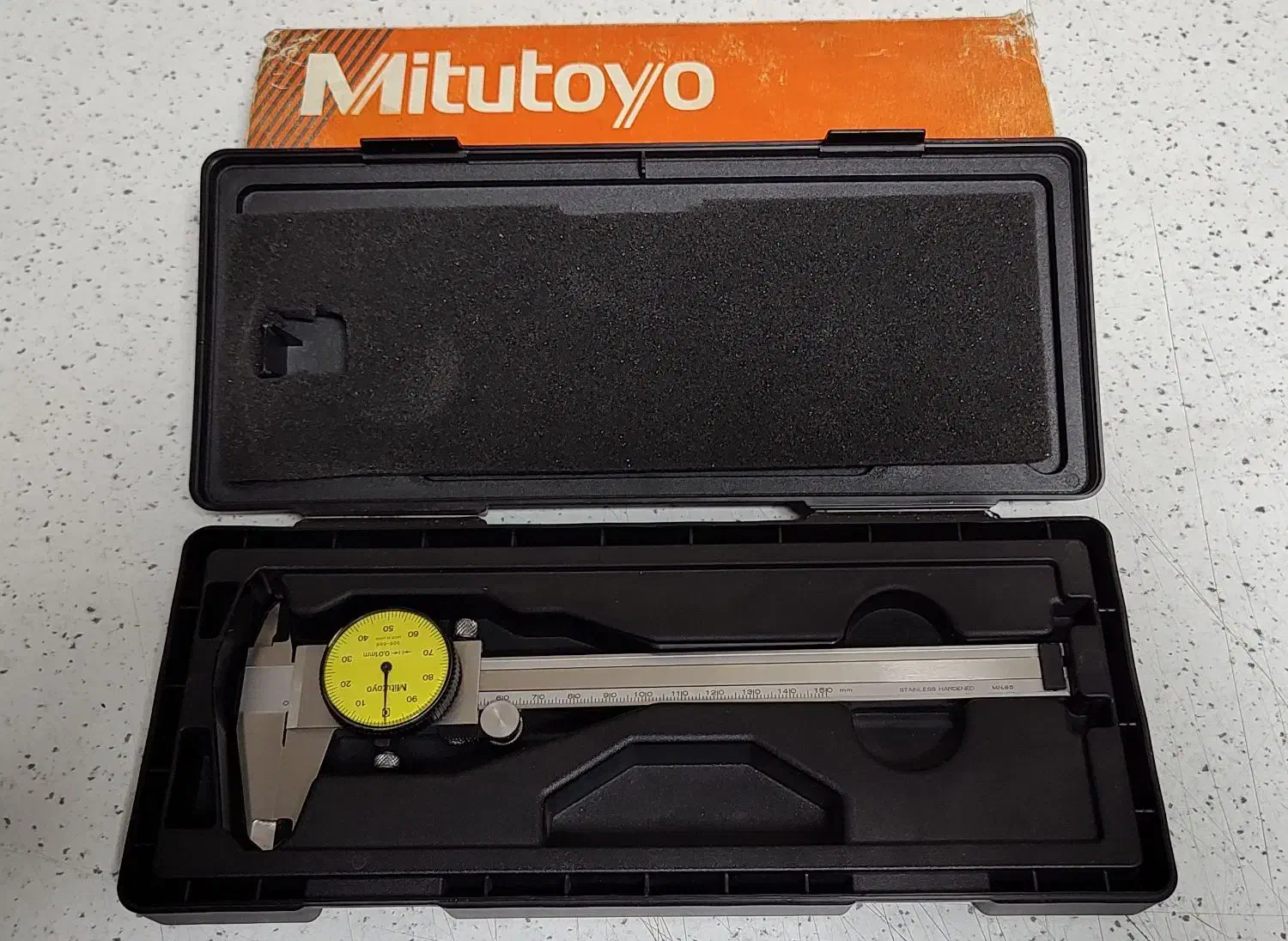 کولیس عقربه ای میتوتویو مدل ۶۶۶-۵۰۵ (صفحه زرد)|ابزارآلات|ری, علایین|دیوار