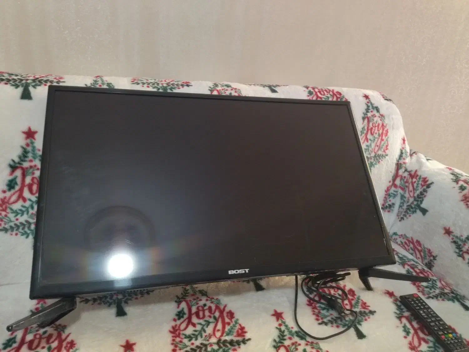 تلویزیون ۳۲ بست|تلویزیون و پروژکتور|تبریز, |دیوار