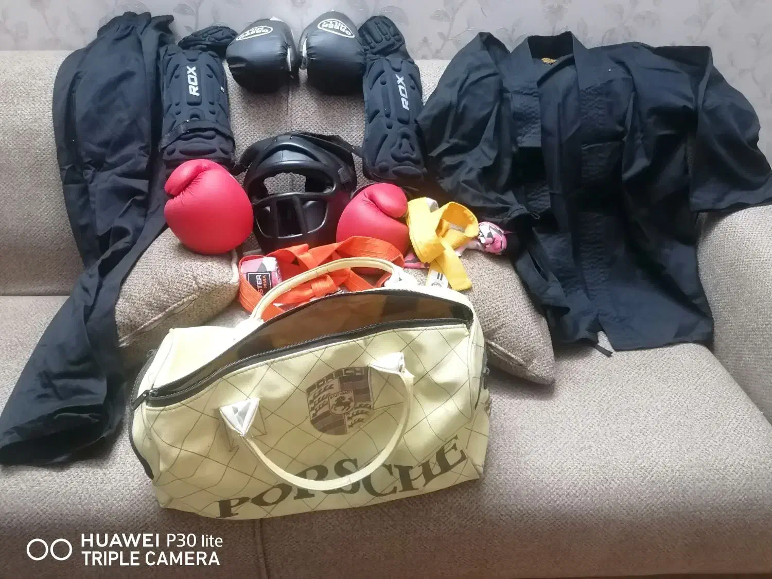 لوازم ورزش رزمی|تجهیزات ورزشی|نیشابور, تختی|دیوار