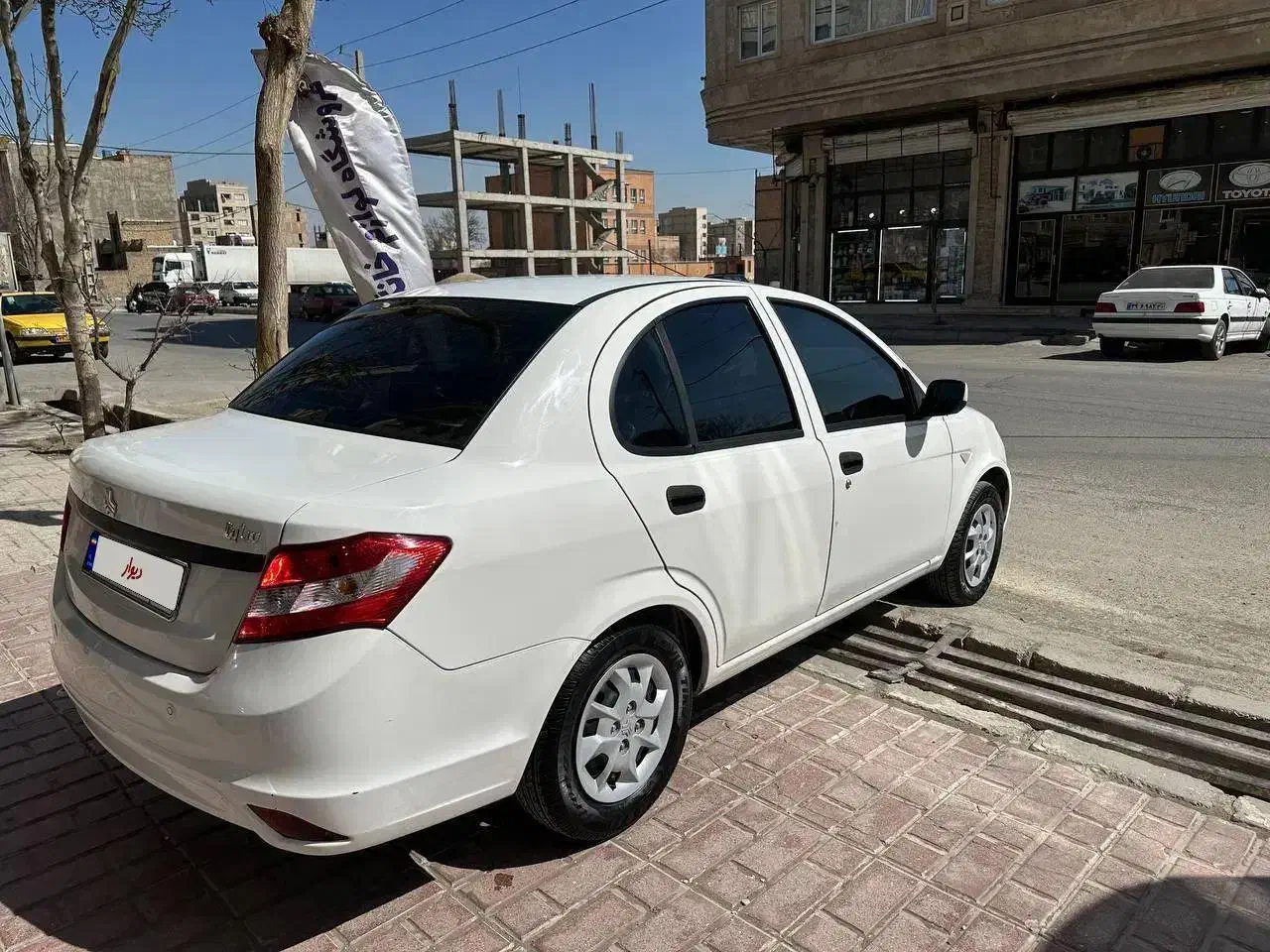 فروش ماشین ساینا مدل ۱۴۰۱|خودرو سواری و وانت|تهران, کوهک|دیوار