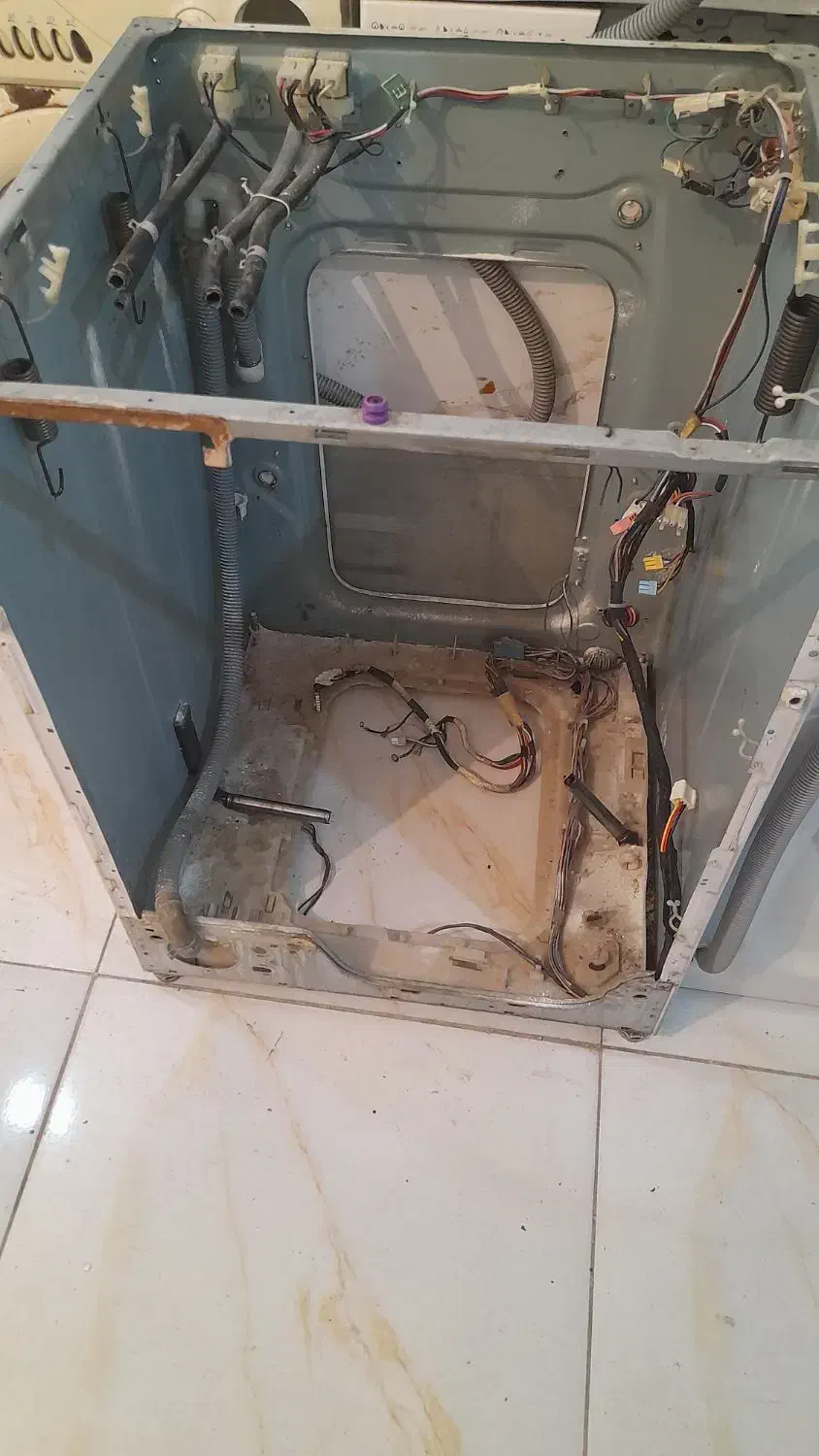 تعمیرکار لباسشویی وظرفشویی تعمیرکار ماشین لباسشویی|خدمات پیشه و مهارت|اندیمشک, |دیوار