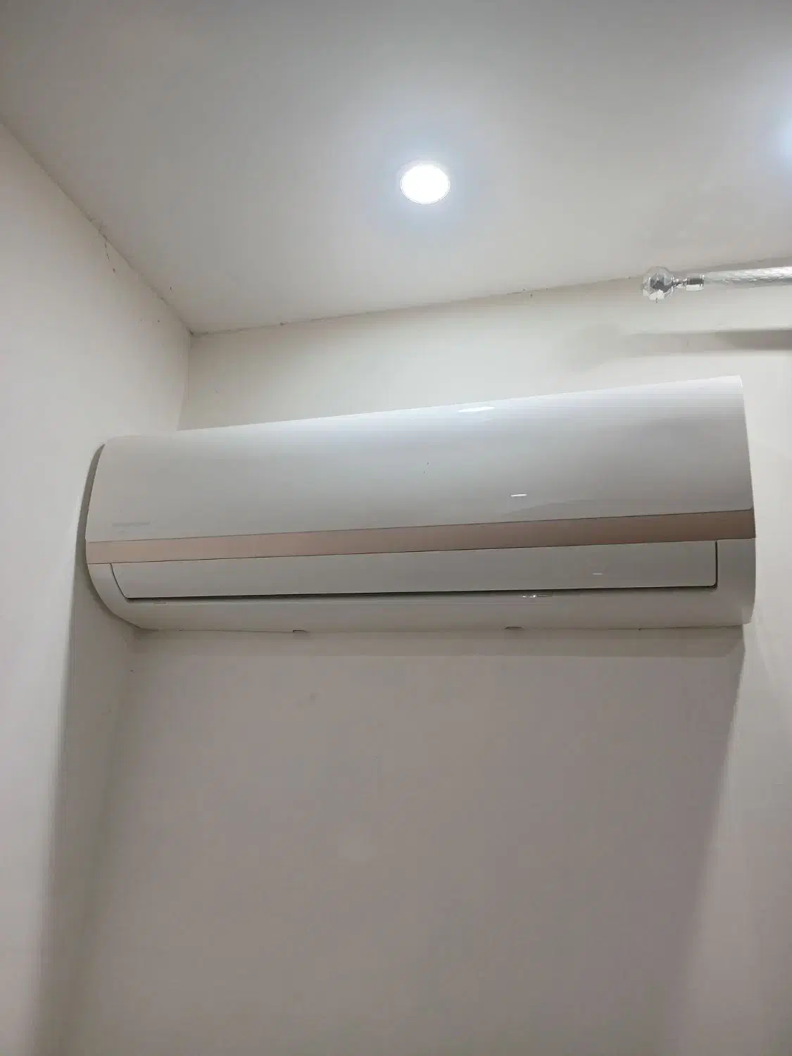 کولر گازی سرمایش گرمایش ۲۴۰۰۰ پاکشوما|کولر گازی و فنکوئل|لاهیجان, بازکیاگوراب|دیوار