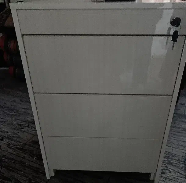 فایل قفل مرکزی|دفتر کار|اندیشه, اندیشه فاز ۱|دیوار