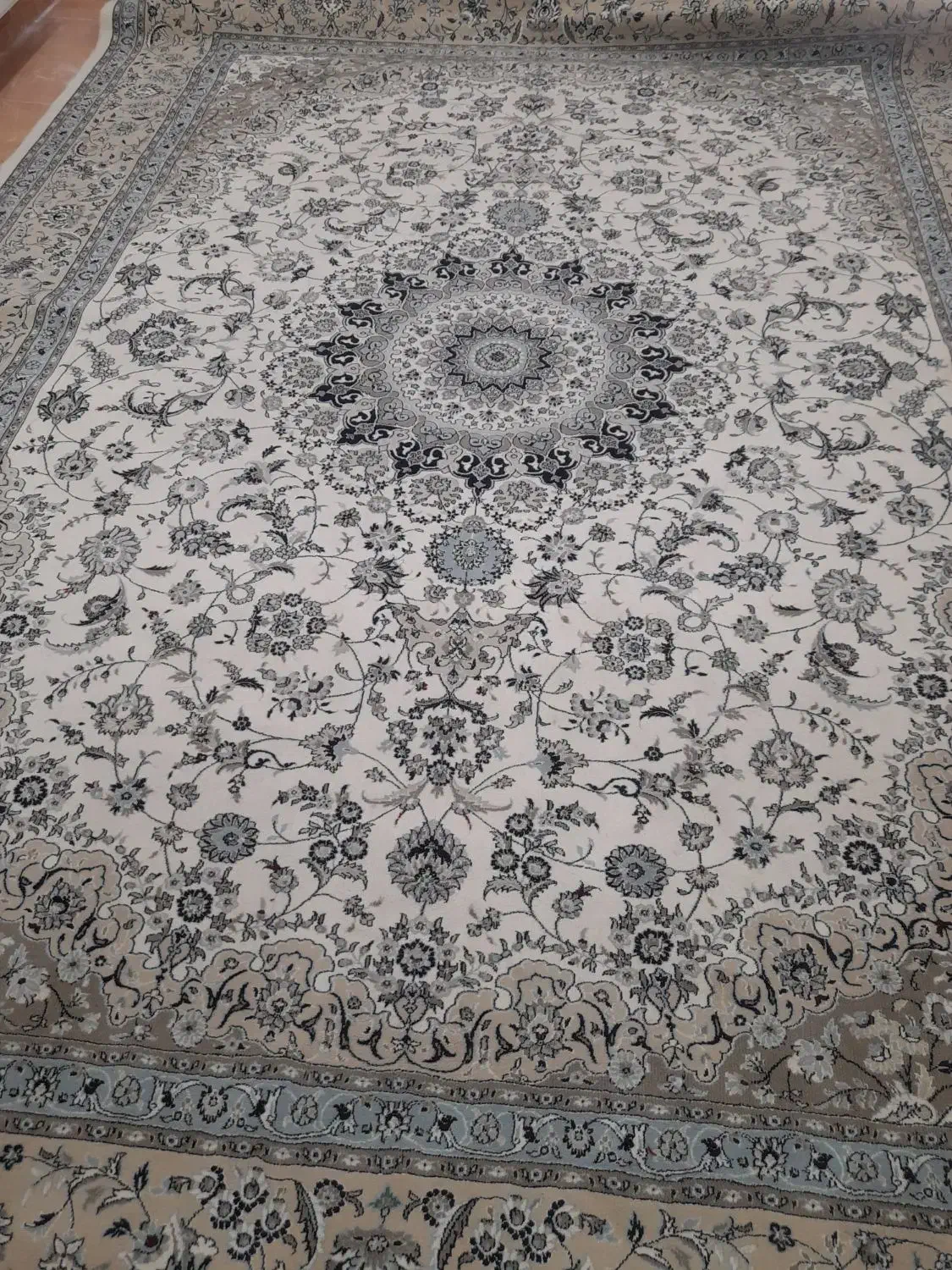 آکرولیک ف رش  نخی شش متری،9متری.12متری|فرش|کرمانشاه, |دیوار