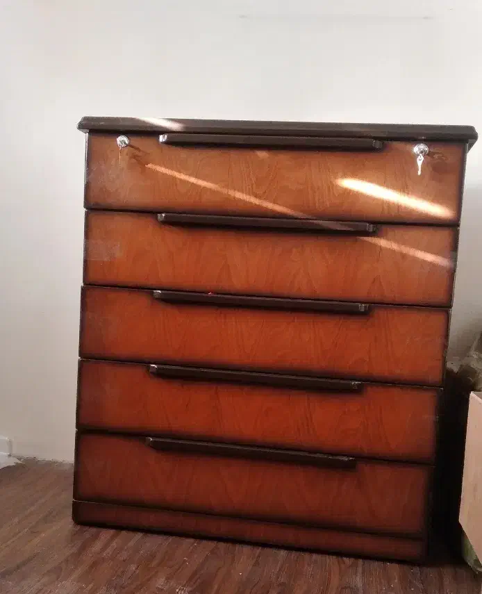 کمد دروار  چوبی|جاکفشی، کمد، دراور|کاشان, شهرک خاتم الانبیا (مسکن ملی کاشان)|دیوار